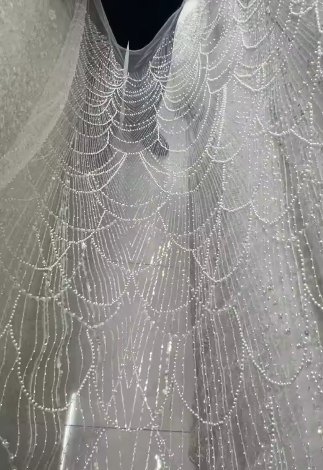NEW $599 Luxury Pearl Beaded A-Line Viral Mini Evening Dress with Bow Detail