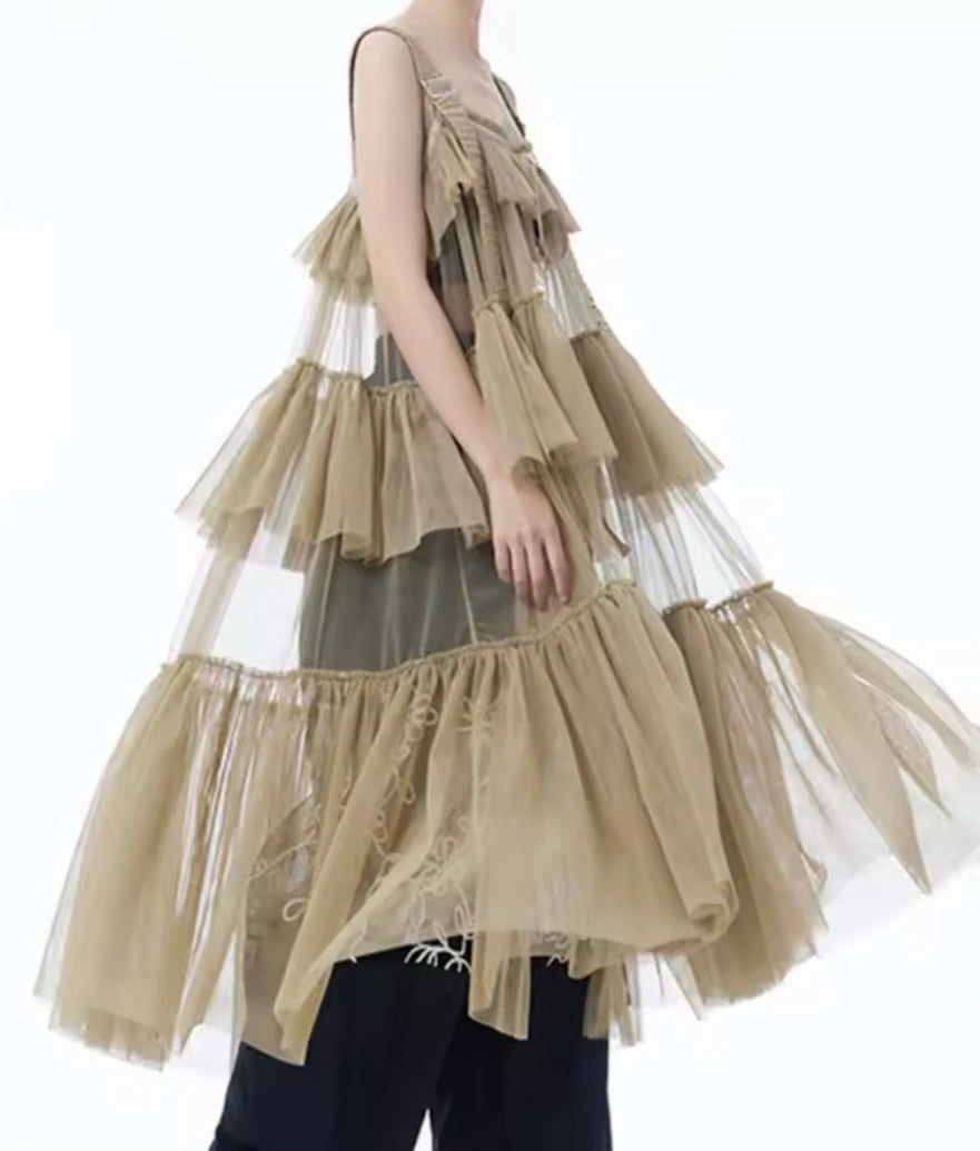 NEW $278 Sheer Tiered Couture Layered Organza Statement Piece