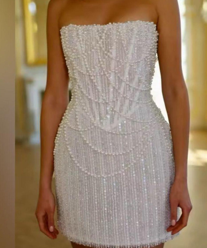 NEW $625 Old Hollywood in short Elegant White Strapless Beaded Dress