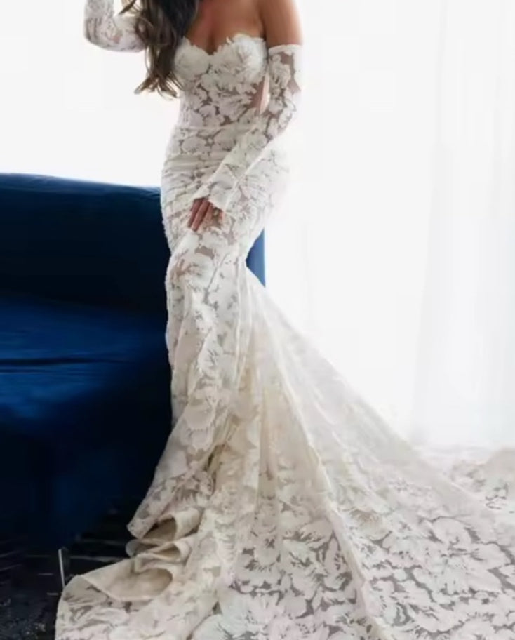 NEW $875 Serra Floral White Strapless Lace Wedding Gown