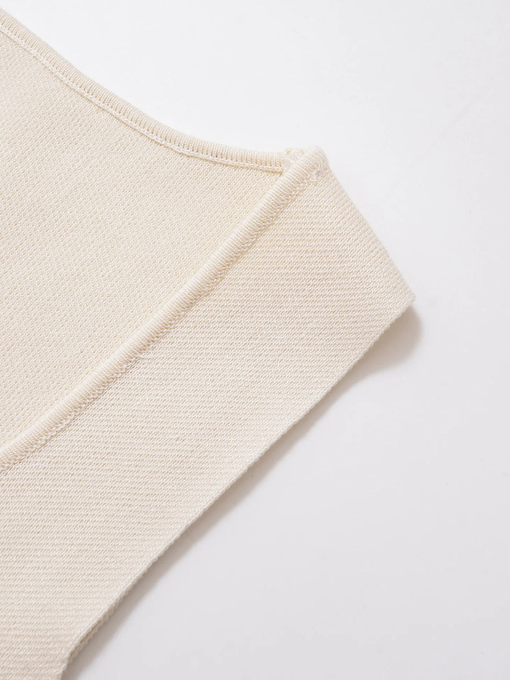 ZBZA Women's Slim Waist Belt Vest High Waist Skirt Suit Round Neck Sleeveless Solid Color Cropped Top Slit Straight Skirt Set